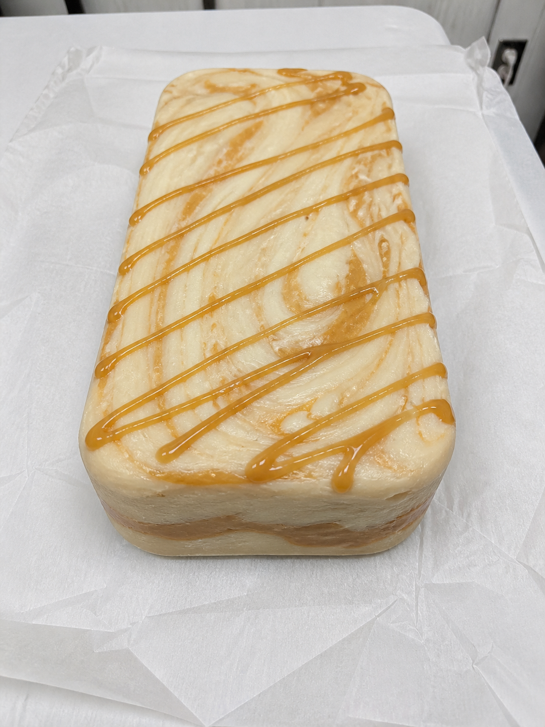 Sea Salted Vanilla Caramel Fudge - 6lb Bulk Fudge Loaf