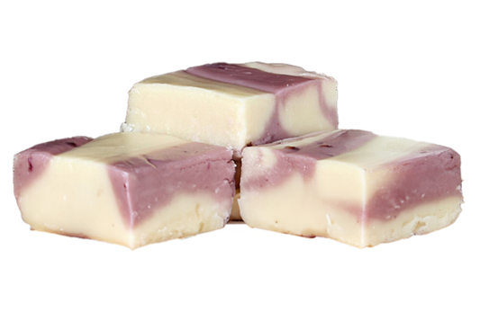 Blackberries & Cream Fudge (Clamshell)