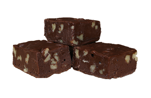 Chocolate Walnut Fudge (Clamshell)