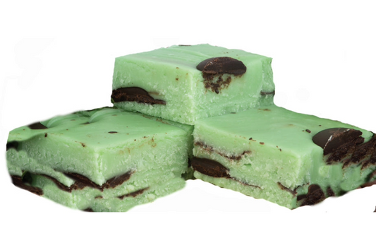 Mint Chocolate Chip Fudge - (48) 2oz Pre-Cut Pieces - 6lb Total Weight - Country Fresh Food & Confections