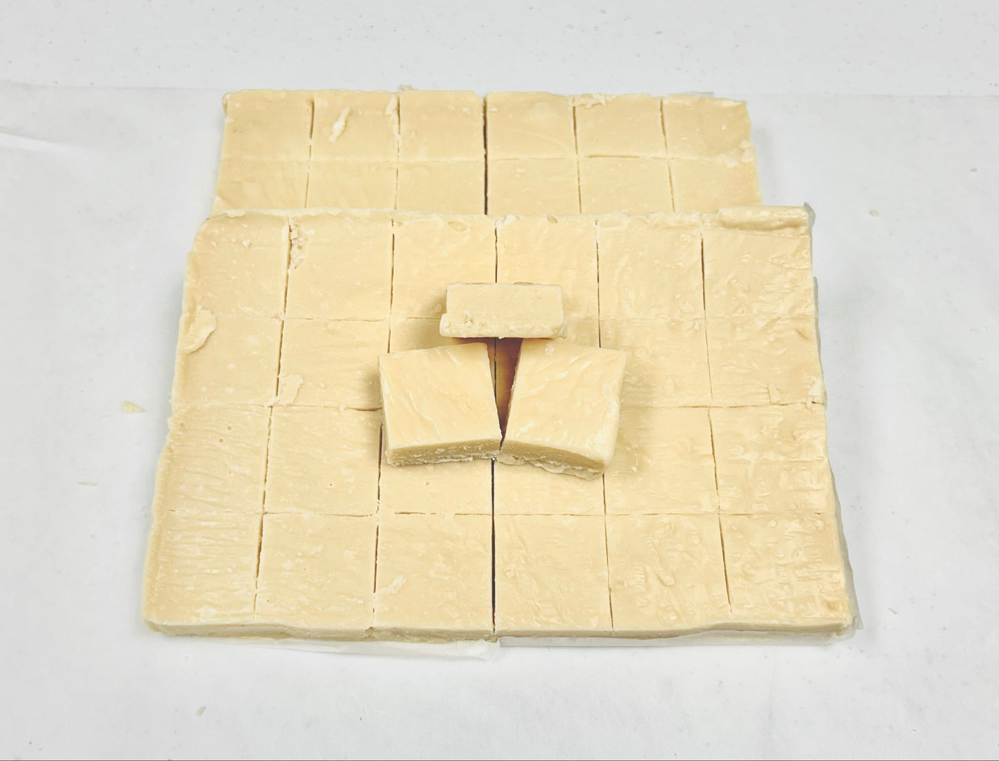 French Vanilla Fudge - (48) 2oz Pre-Cut Pieces - 6lb Total Weight