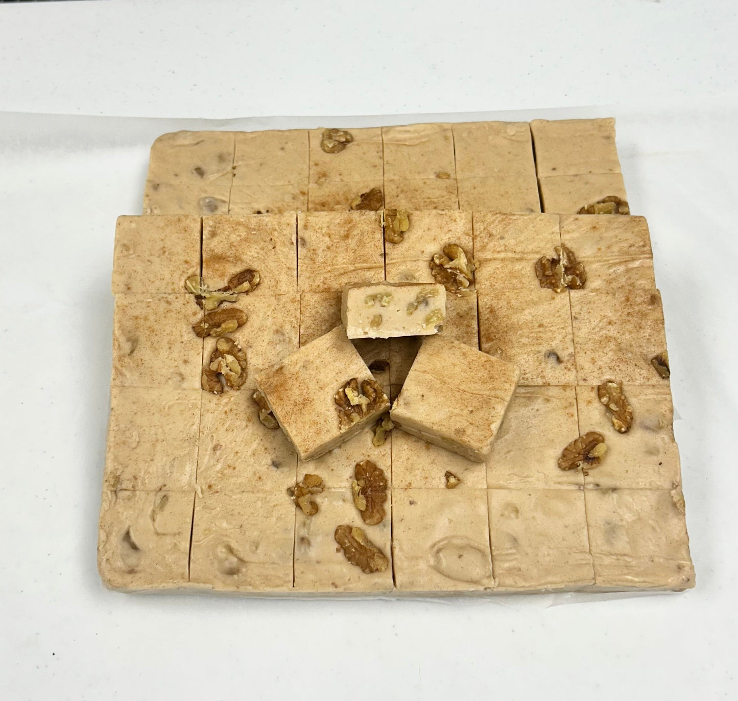 Apple Pie Fudge - (48) 2oz Pre-Cut Pieces - 6lb Total Weight